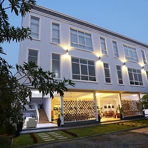 Alice Villa Hotel